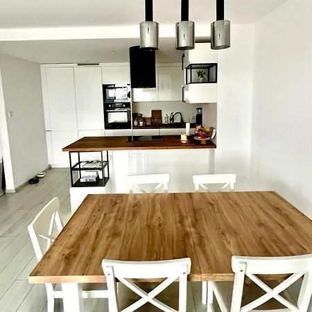 דירות פז'מיסל Skyview Apartament מראה חיצוני תמונה